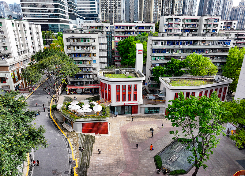 This is the democratic village community in Xiejiawan Street, Jiulongpo District, Chongqing, which was filmed on April 23, 2024.